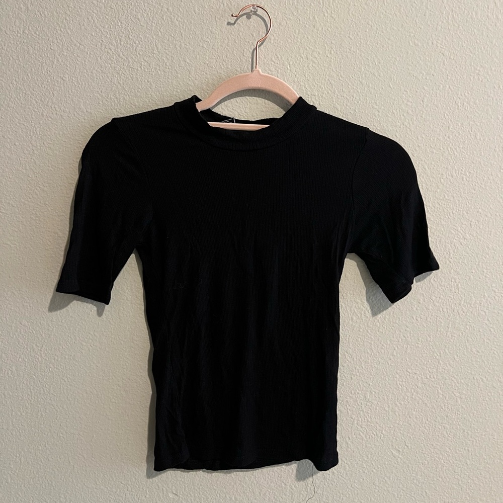 Forever 21 Black Short Sleeve Tee